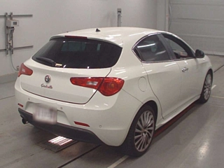 Заказать ALFAROMEO GIULIETTA