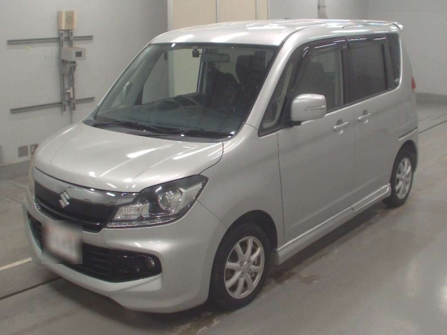 SUZUKI SOLIO 2013