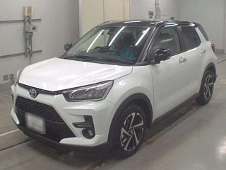 TOYOTA RAIZE 2025