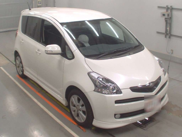 TOYOTA RACTIS 2008