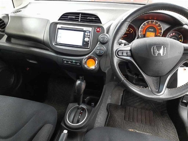 HONDA FIT 2012