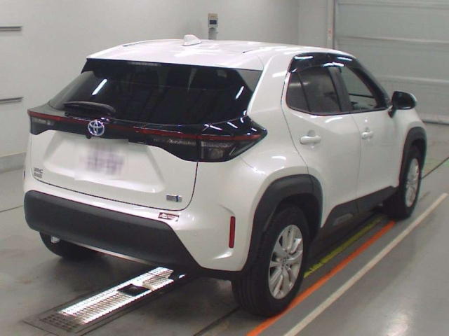 TOYOTA YARIS CROSS 2023