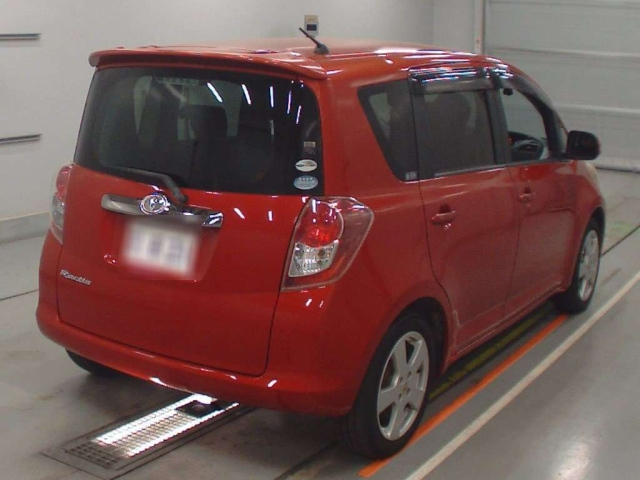 TOYOTA RACTIS 2009