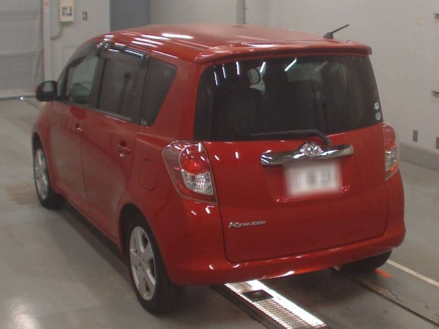 TOYOTA RACTIS 2009