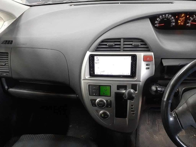 TOYOTA RACTIS 2009