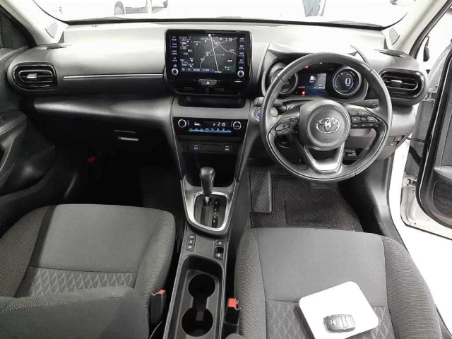 TOYOTA YARIS CROSS 2023