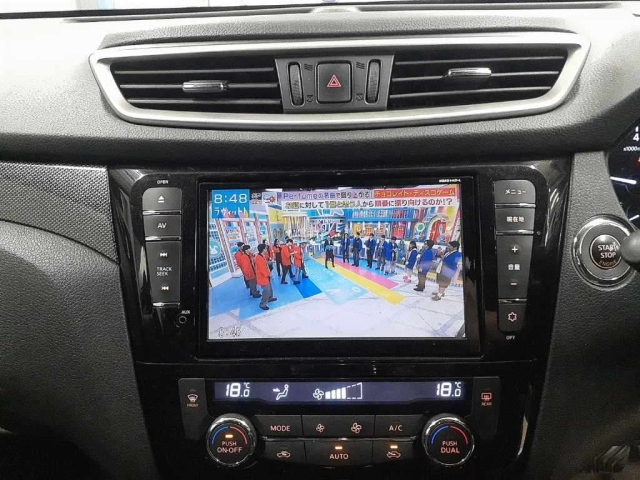 NISSAN X-TRAIL 2014