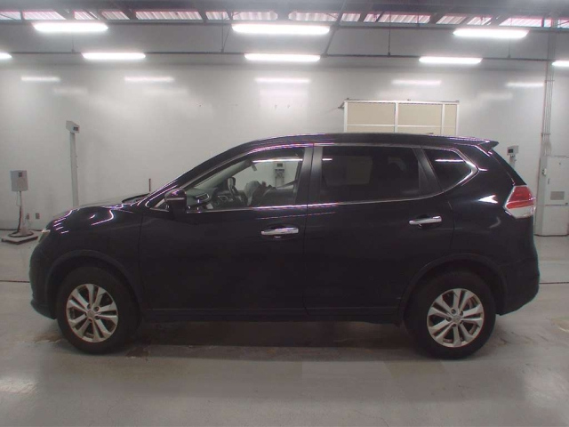 NISSAN X-TRAIL 2014