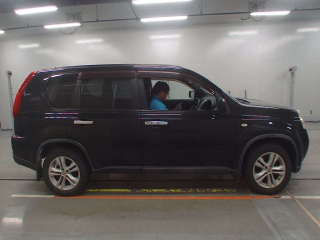 NISSAN X-TRAIL 2010