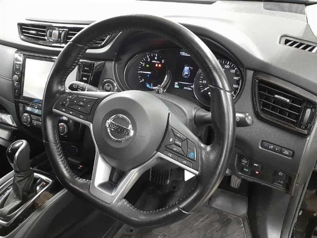 NISSAN X-TRAIL 2020