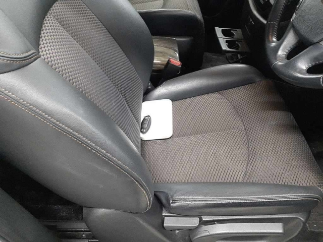 NISSAN ELGRAND 2010