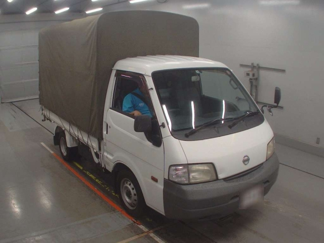 NISSAN VANETTE TRUCK 2013