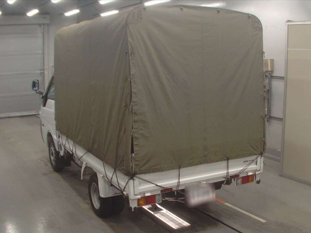 NISSAN VANETTE TRUCK 2013