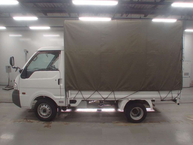 NISSAN VANETTE TRUCK 2013