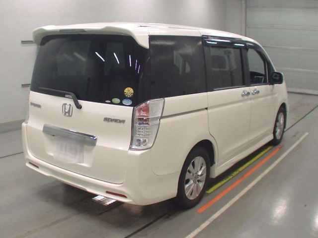 HONDA STEP WAGON 2012