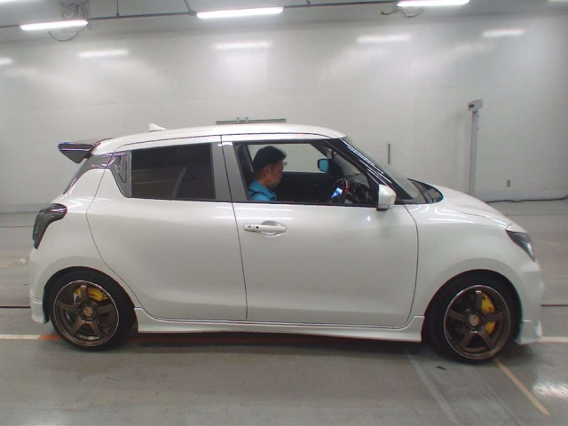 SUZUKI SWIFT 2022