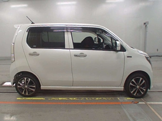 SUZUKI WAGON R 2013