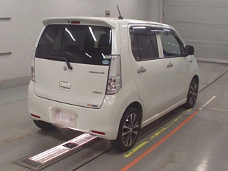 SUZUKI WAGON R 2013
