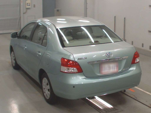 TOYOTA BELTA 2009