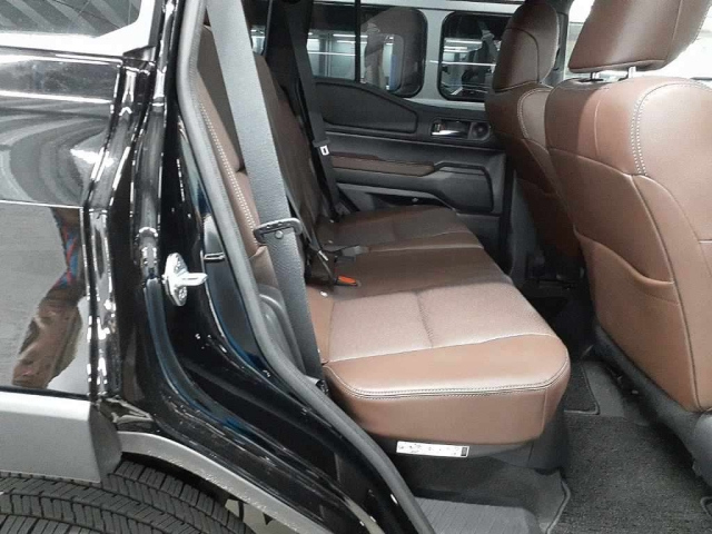 TOYOTA LAND CRUISER 2024