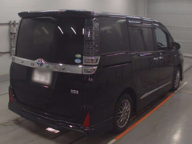 TOYOTA VOXY 2020