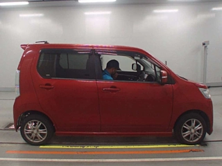SUZUKI WAGON R 2015