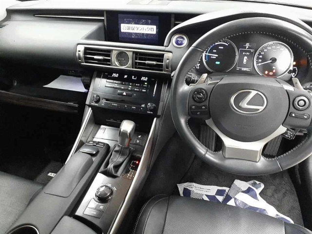 LEXUS IS 2013