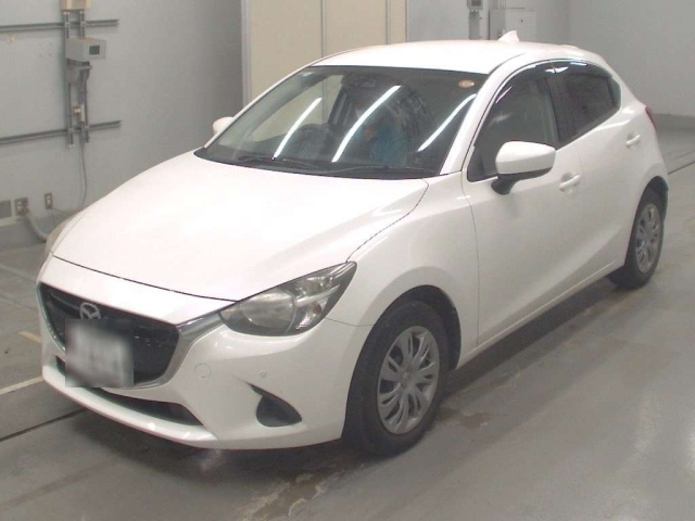 MAZDA DEMIO 2018