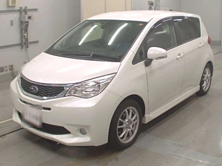 SUBARU TREZIA 2014