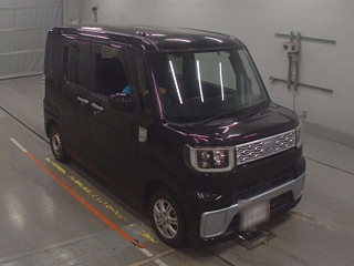 DAIHATSU WAKE 2014