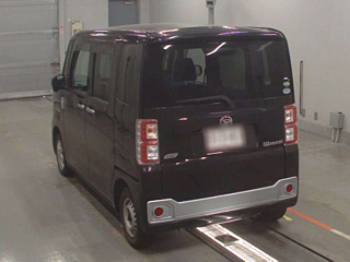 DAIHATSU WAKE 2014