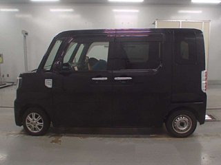 DAIHATSU WAKE 2014