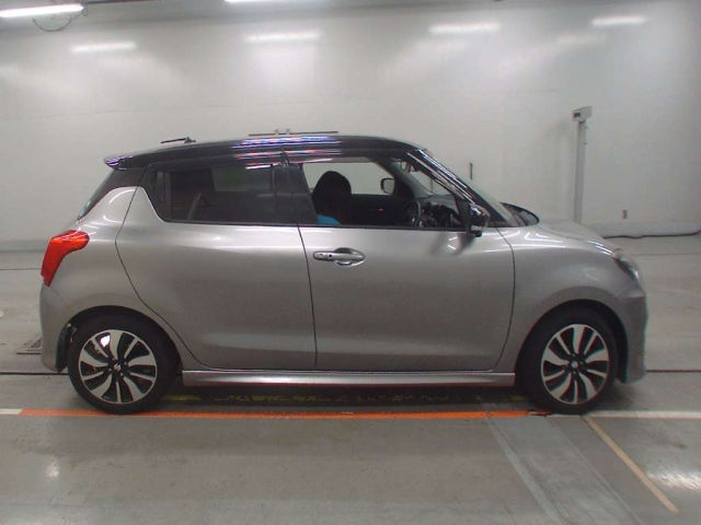 SUZUKI SWIFT 2018