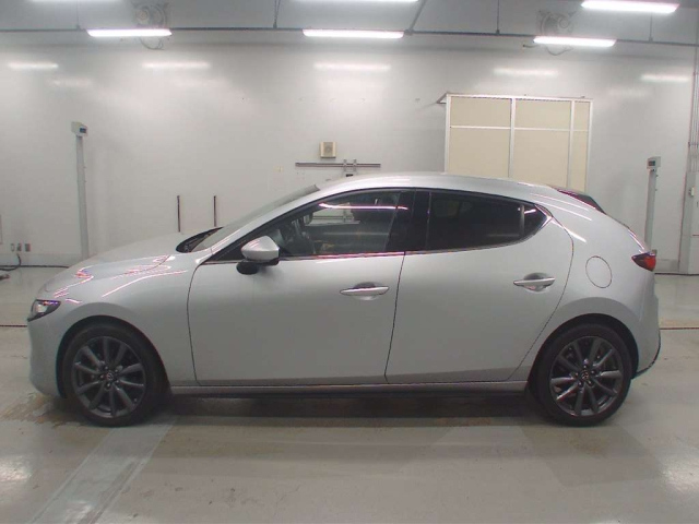 MAZDA MAZDA3 2022