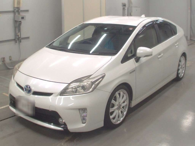 TOYOTA PRIUS 2012