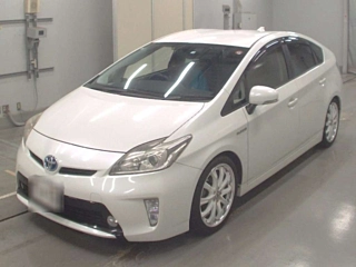 TOYOTA PRIUS 2012