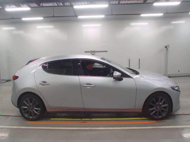 MAZDA MAZDA3 2022