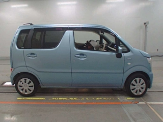 SUZUKI WAGON R 2019