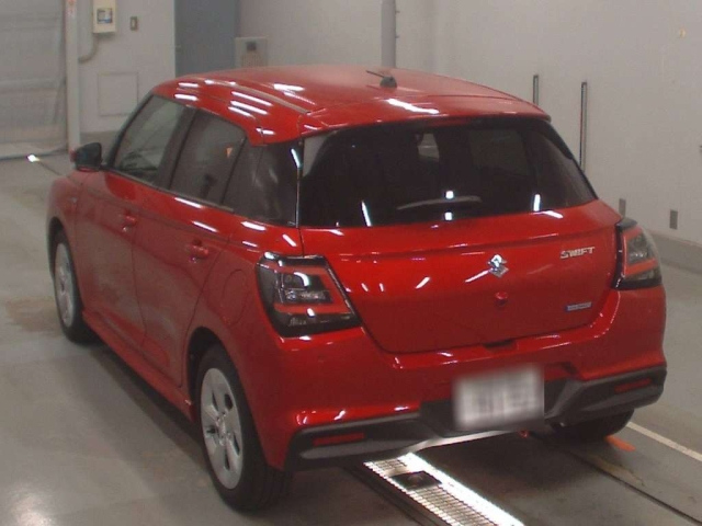 SUZUKI SWIFT 2024