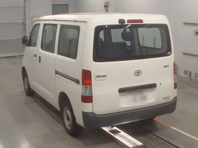TOYOTA TOWN ACE VAN 2014
