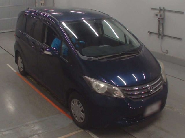 HONDA FREED 2009