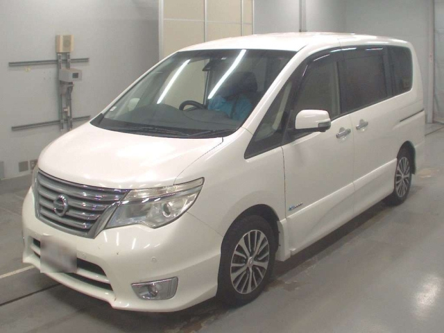 NISSAN SERENA 2014