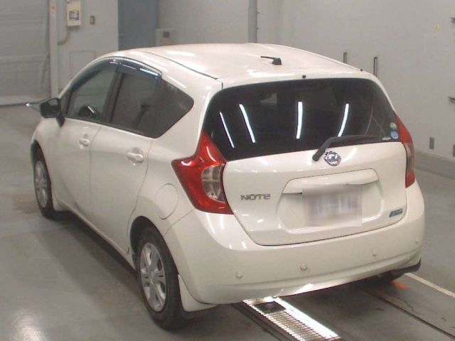 NISSAN NOTE 2015