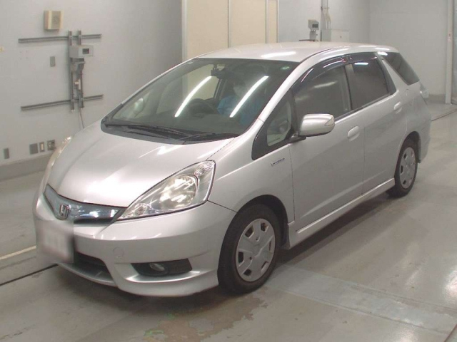 HONDA FIT SHUTTLE 2013