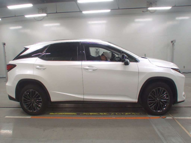 LEXUS RX 2022