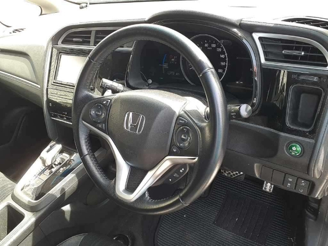 HONDA SHUTTLE 2020