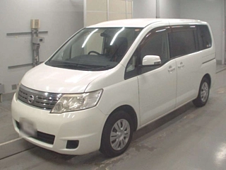NISSAN SERENA 2010