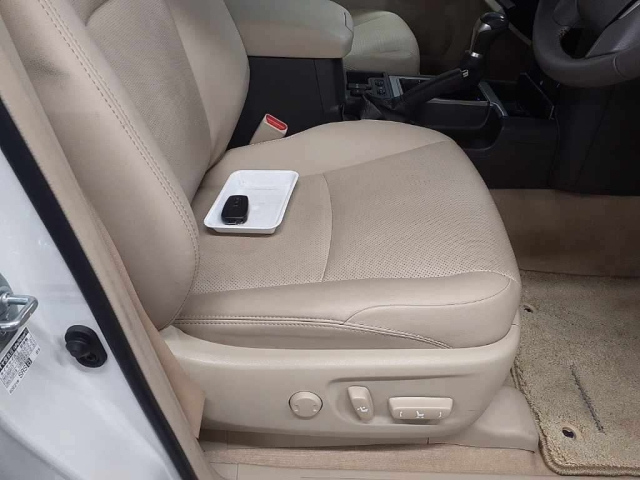 TOYOTA LAND CRUISER PRADO 2023