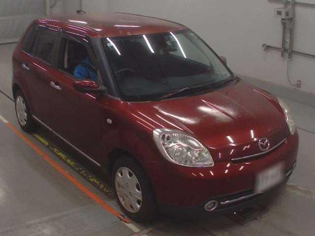 MAZDA VERISA 2011
