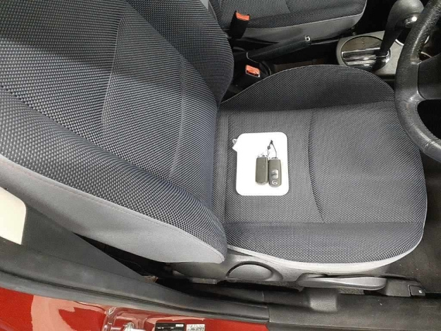 MAZDA VERISA 2011